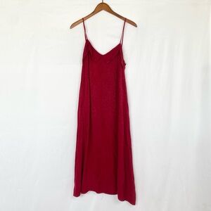 LACAUSA Broadway Dress in Mustang Relaxed‎ MIDI Ruffle Neckline Textured Satin